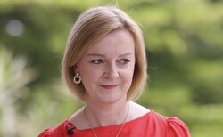 From net zero factions to sewage spills: 10 green questions for the new Prime Minister