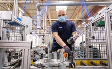 Ford secures £600m government-backed loan to rev up EV plans