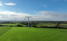 Study: Fossil fuel grid share hits record low 